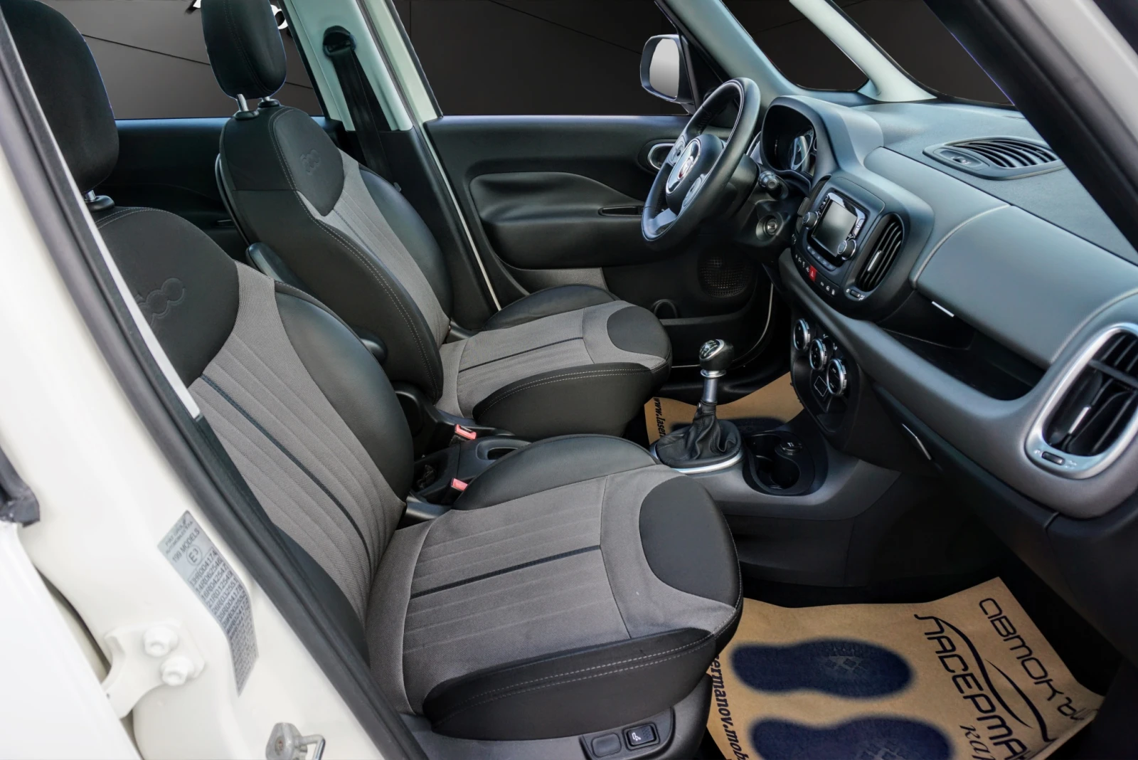 Fiat 500L 1.4TJT LOUNGE NAVI PANORAMIC LPG, снимка 14 - Автомобили и джипове - 54679975