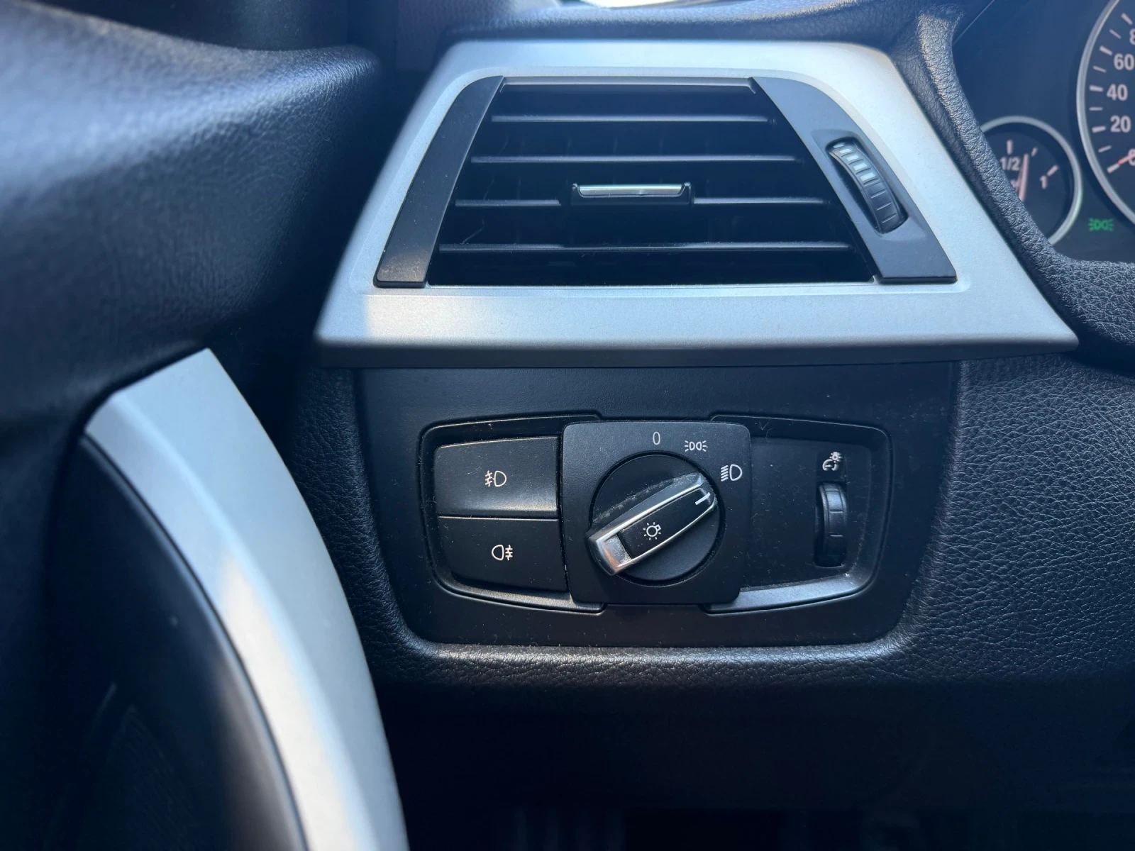 BMW 320 2.0d+ 184kc+ Automatic+ Led+ Multi, снимка 14 - Автомобили и джипове - 54881101