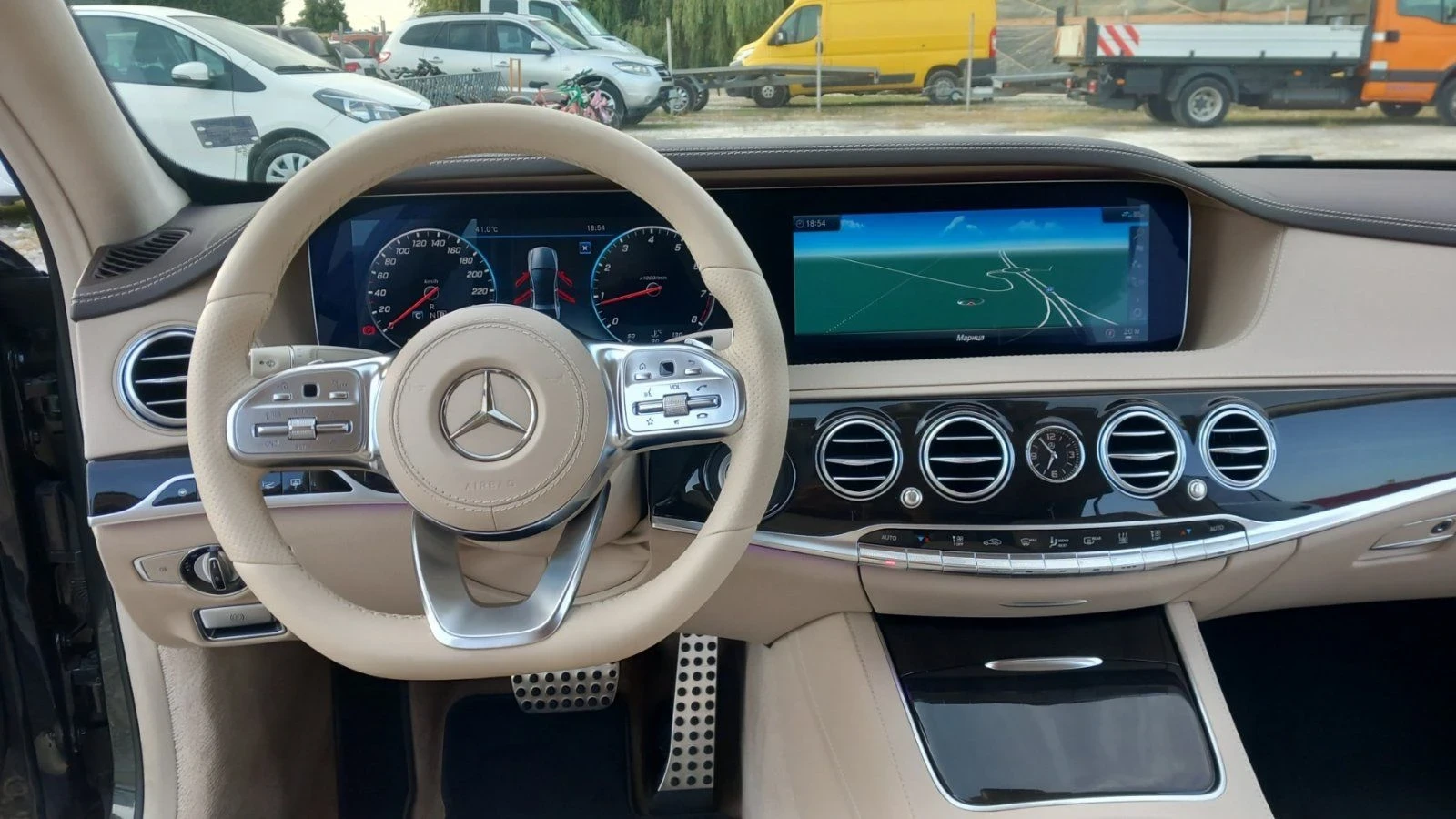 Mercedes-Benz S 560 AMG пакет 8V 4.0, снимка 13 - Автомобили и джипове - 55786233