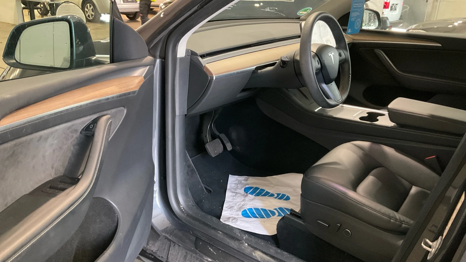 Tesla Model Y LR AWD 78 kWh 87.4% SoH, снимка 10 - Автомобили и джипове - 55980084