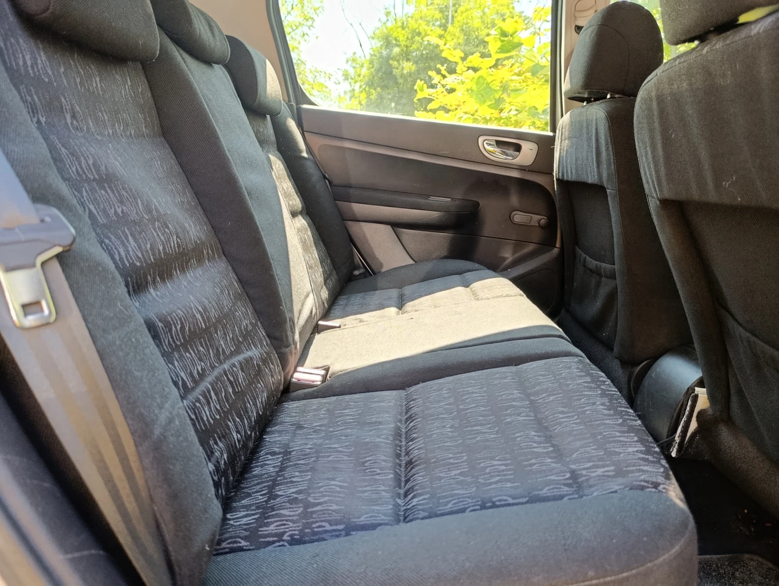 Peugeot 307 2.0 HDI, снимка 12 - Автомобили и джипове - 56337746