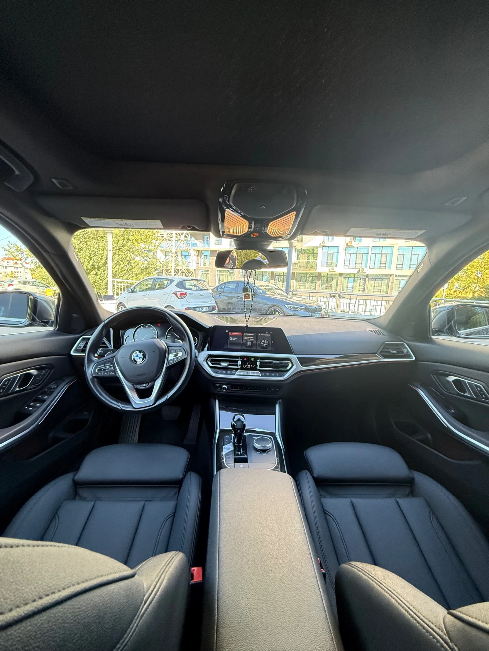 BMW 330, снимка 12 - Автомобили и джипове - 56338639