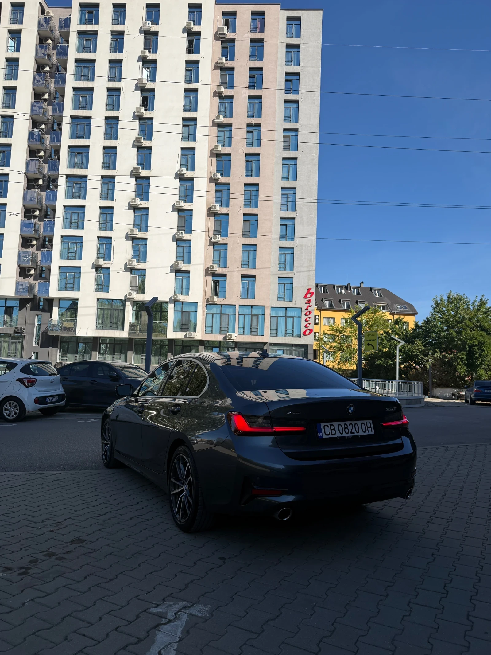 BMW 330, снимка 4 - Автомобили и джипове - 56338639
