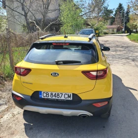 Kia Stonic Мини кросовър, снимка 2