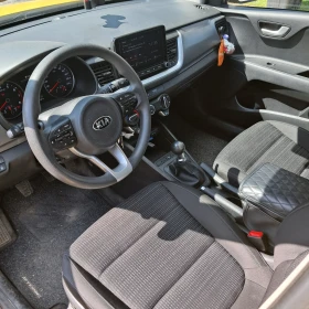 Kia Stonic Мини кросовър, снимка 4