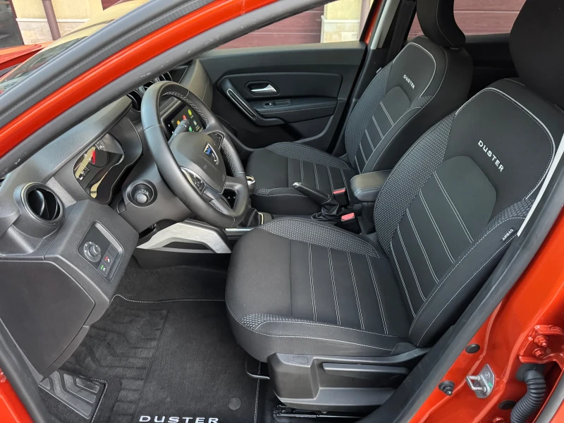 Dacia Duster 1.0TCe-LPG Пълна Сервизна История!, снимка 9 - Автомобили и джипове - 50102112