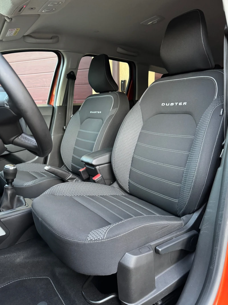 Dacia Duster 1.0TCe-LPG Пълна Сервизна История!, снимка 8 - Автомобили и джипове - 50102112