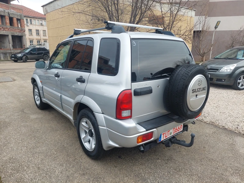 Suzuki Grand vitara 2.0i--128kc-ТОП СЪСТОЯНИЕ, снимка 4 - Автомобили и джипове - 53055495