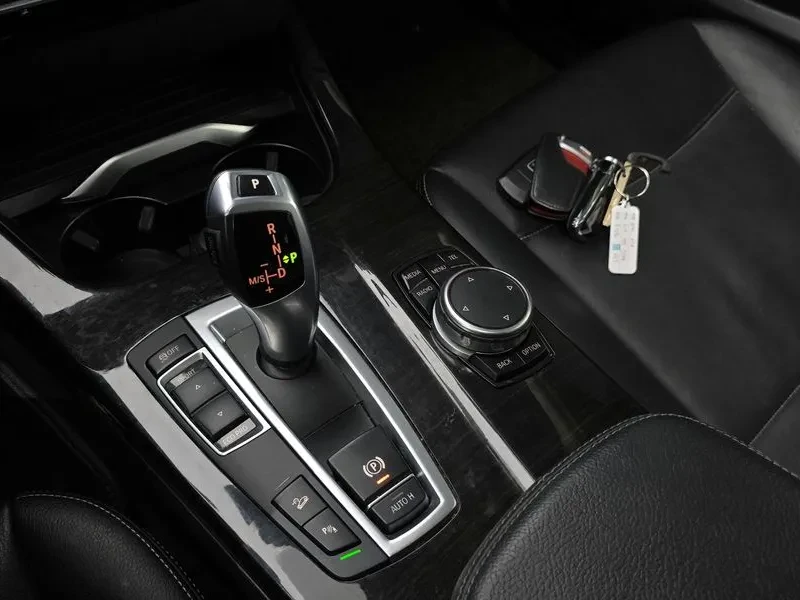 BMW X4 xDrive20D, снимка 9 - Автомобили и джипове - 54227278