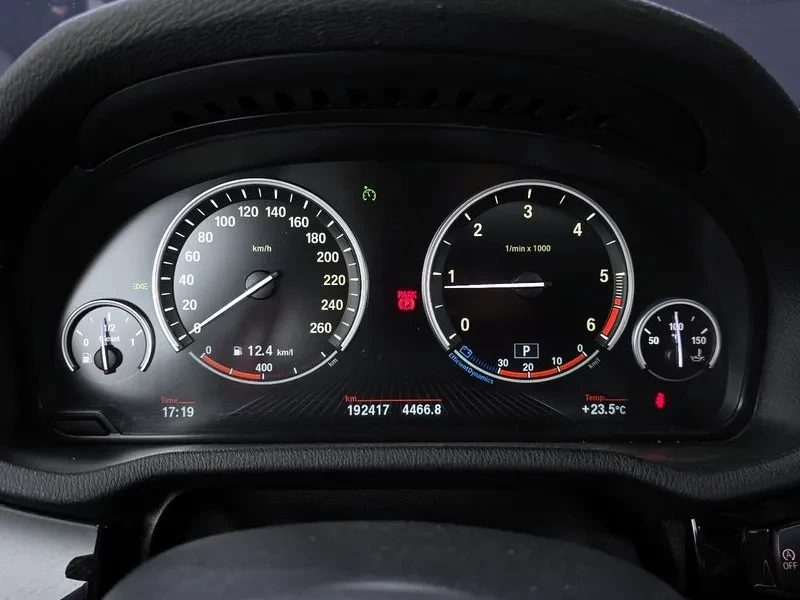 BMW X4 xDrive20D, снимка 8 - Автомобили и джипове - 54227278