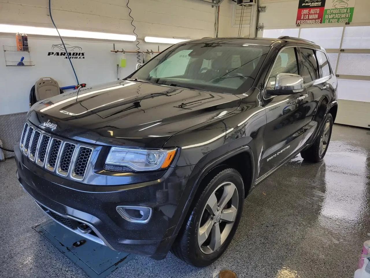 Jeep Grand cherokee Overland 3.6* Distronic* Обдух* Пано* , снимка 1