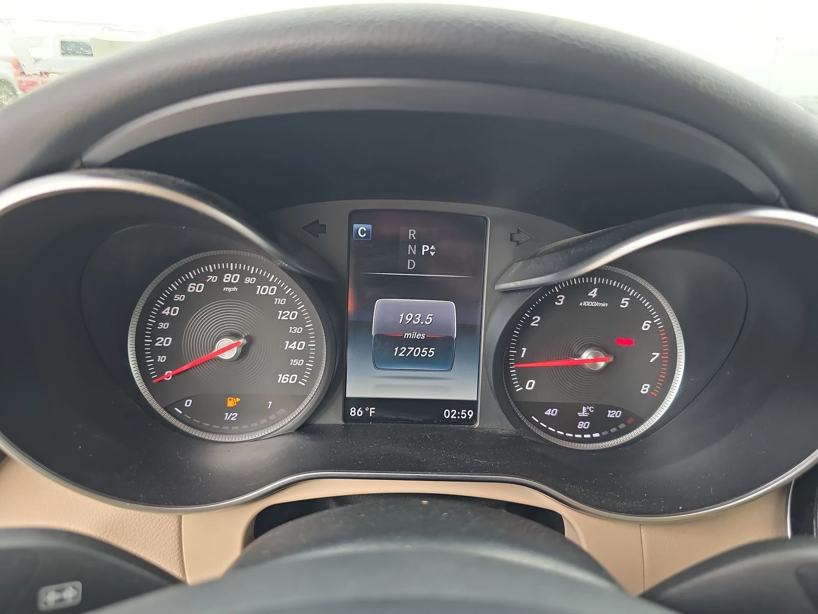 Mercedes-Benz GLC 300 ПРОМО! БЕЗ АНАЛОГ* KEYLESS GO* КАМЕРА* М.ТОЧКА* ПА - изображение 6