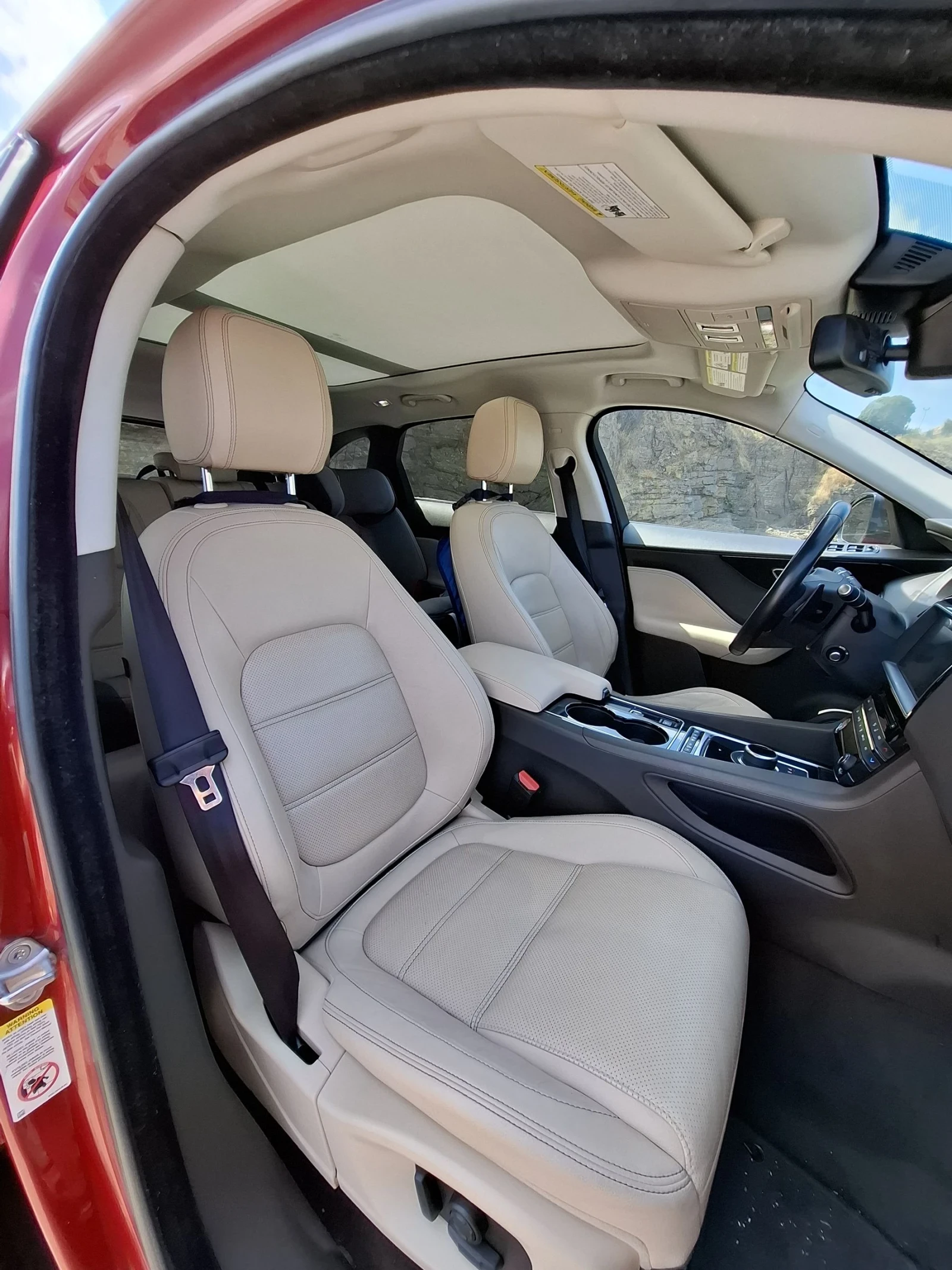 Jaguar F-PACE FULL FULL 110K KM. 340 HP - изображение 8