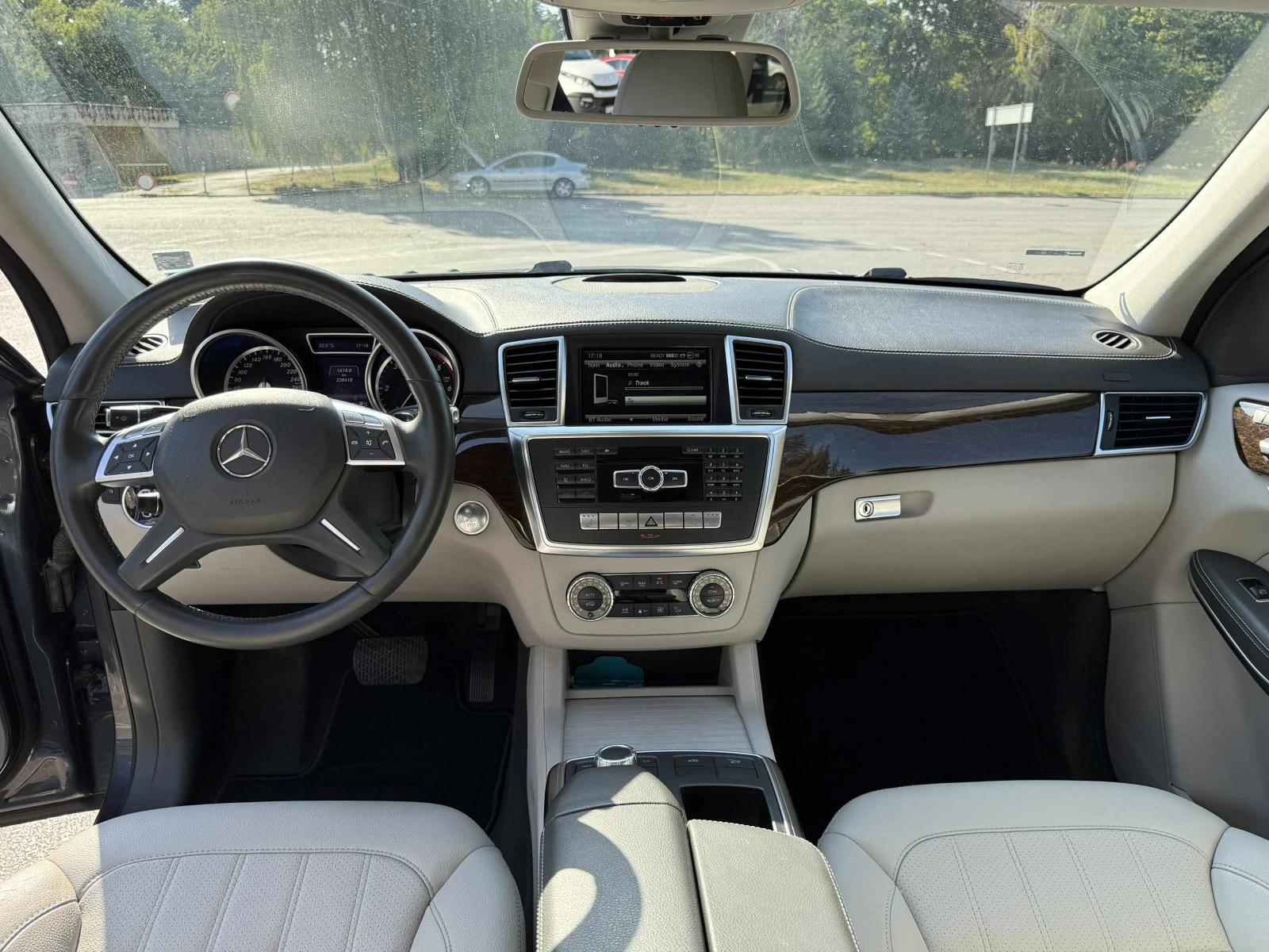 Mercedes-Benz GL 350  - изображение 10