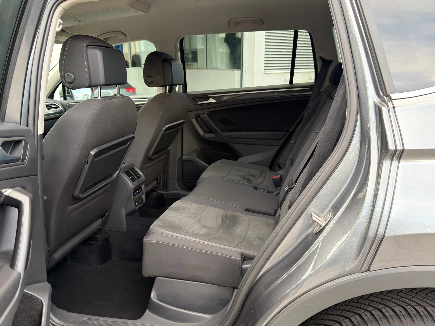 VW Tiguan LWB Highline 2.0TDI 4MOTION BMT | Mobile.bg � ����������� 8