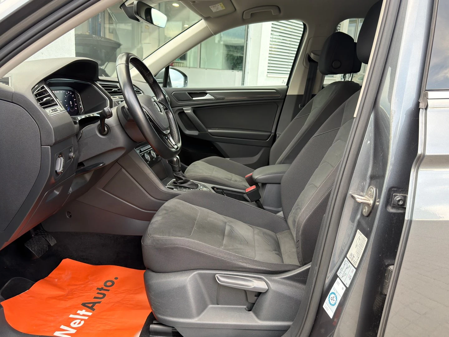 VW Tiguan LWB Highline 2.0TDI 4MOTION BMT | Mobile.bg   5