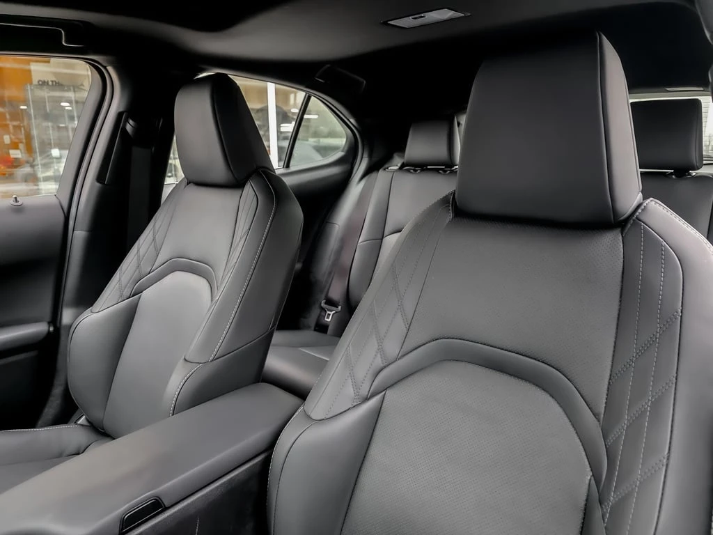 Lexus UX * 250h CVT * CARFAX * БЕЗ ПЪРВОНАЧАЛНА ВНОСКА - изображение 10