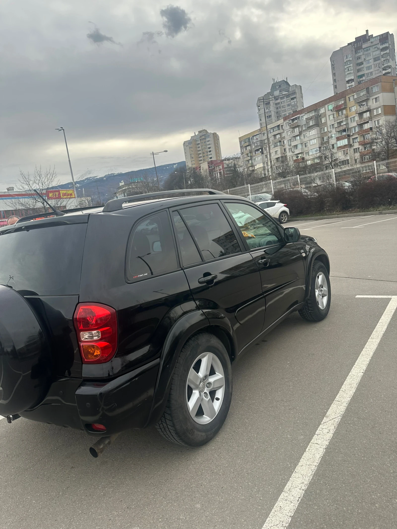 Toyota Rav4 4х4 .195000 км - изображение 5