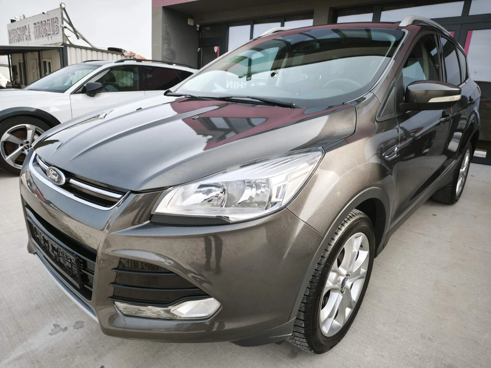 Ford Kuga 2.0TDCi 4x4 EURO6B, снимка 2 - Автомобили и джипове - 53915440