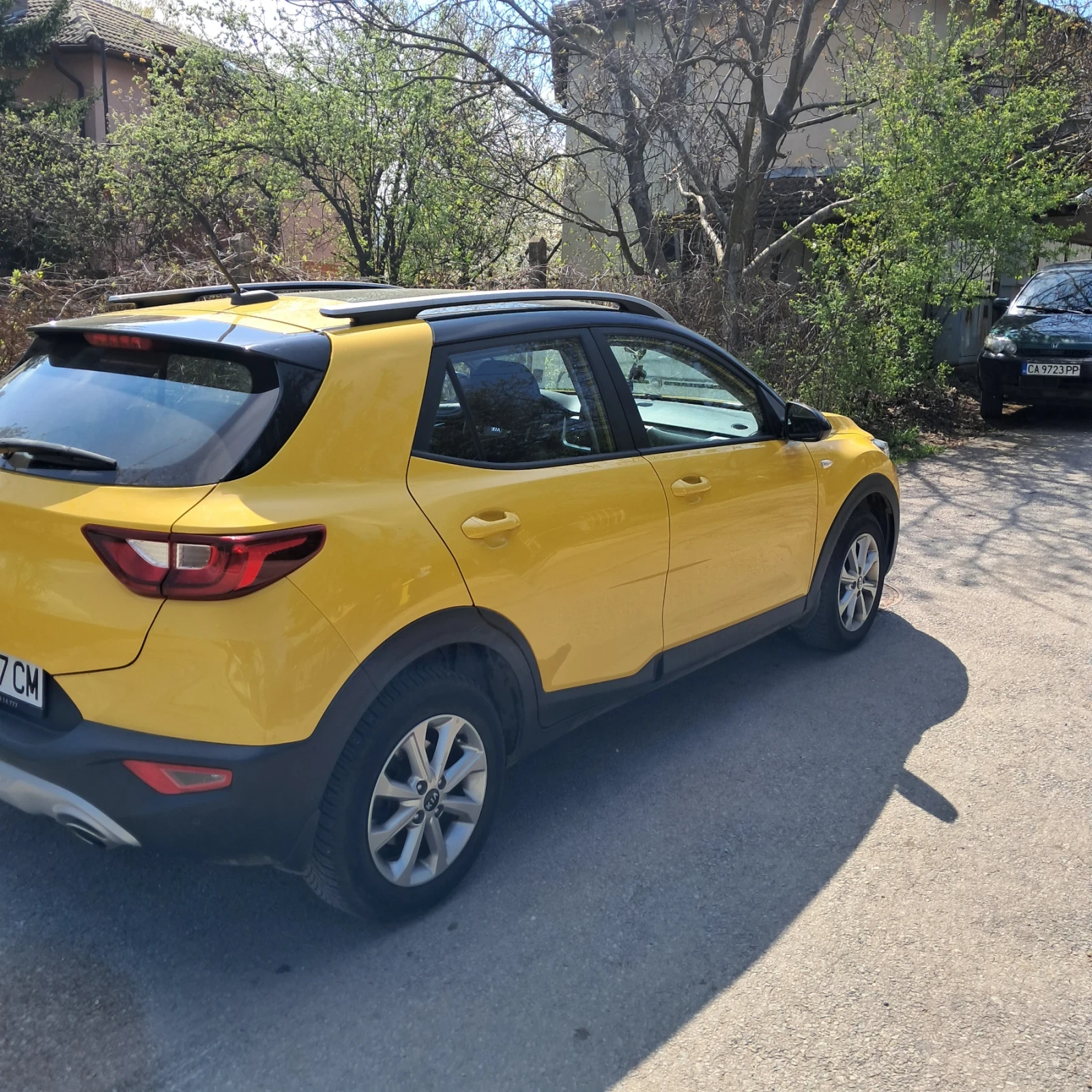 Kia Stonic Мини кросовър, снимка 3 - Автомобили и джипове - 54254662