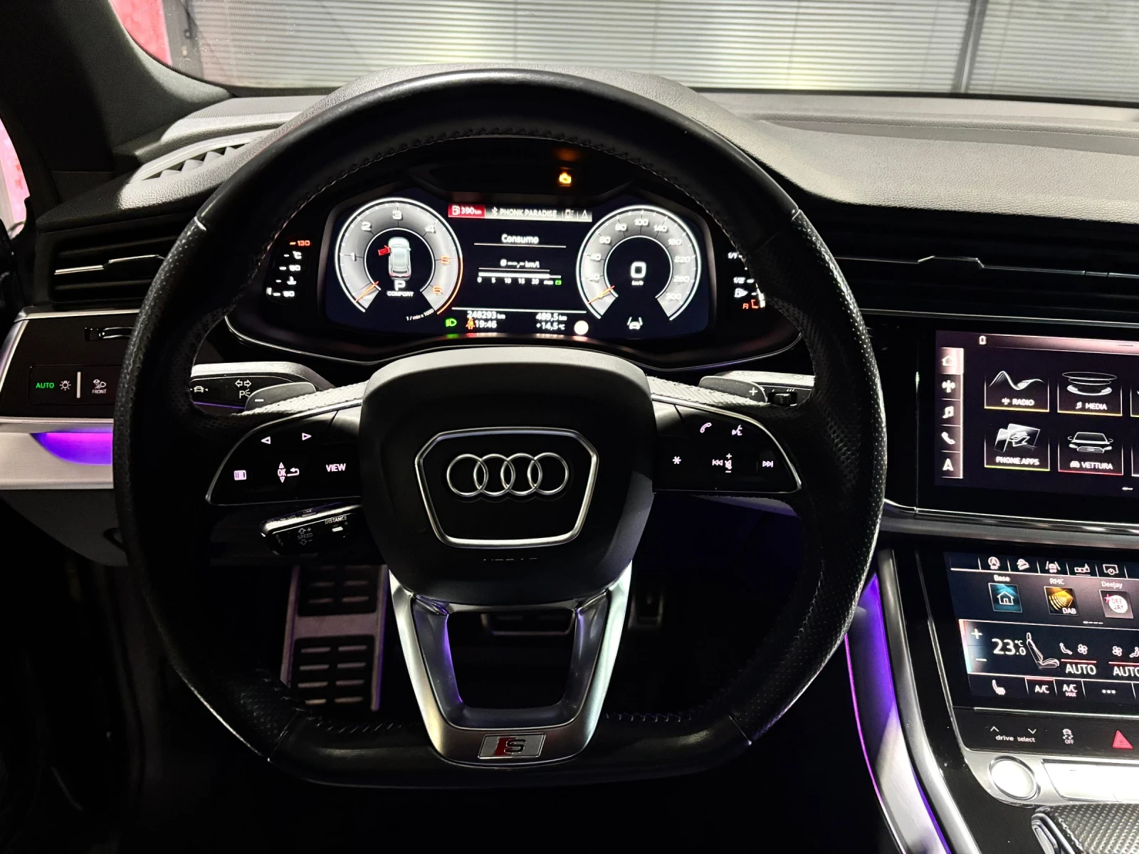 Audi Q8 3.0 TDI Quattro, снимка 8 - Автомобили и джипове - 54371357