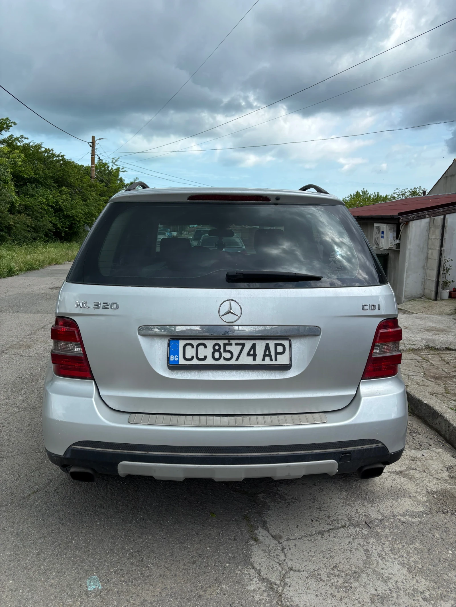Mercedes-Benz ML 320, снимка 2 - Автомобили и джипове - 54652274