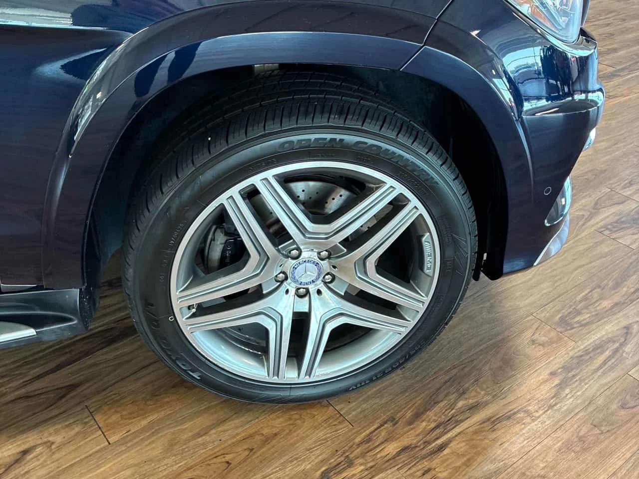 Mercedes-Benz GL 550 AMG Line * CARFAX * Без инциднети * , снимка 6 - Автомобили и джипове - 55440291