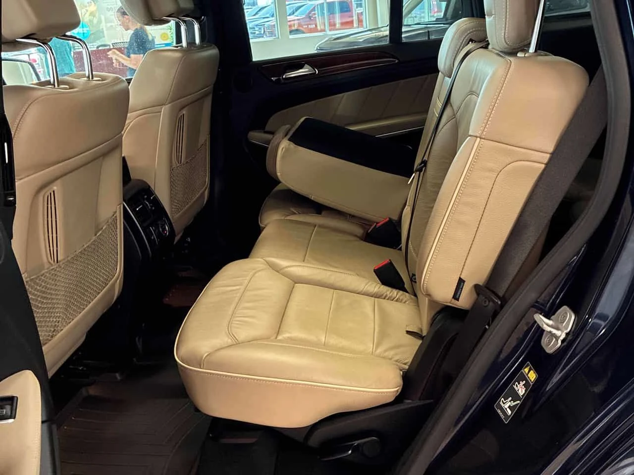 Mercedes-Benz GL 550 AMG Line * CARFAX * Без инциднети * , снимка 12 - Автомобили и джипове - 55440291