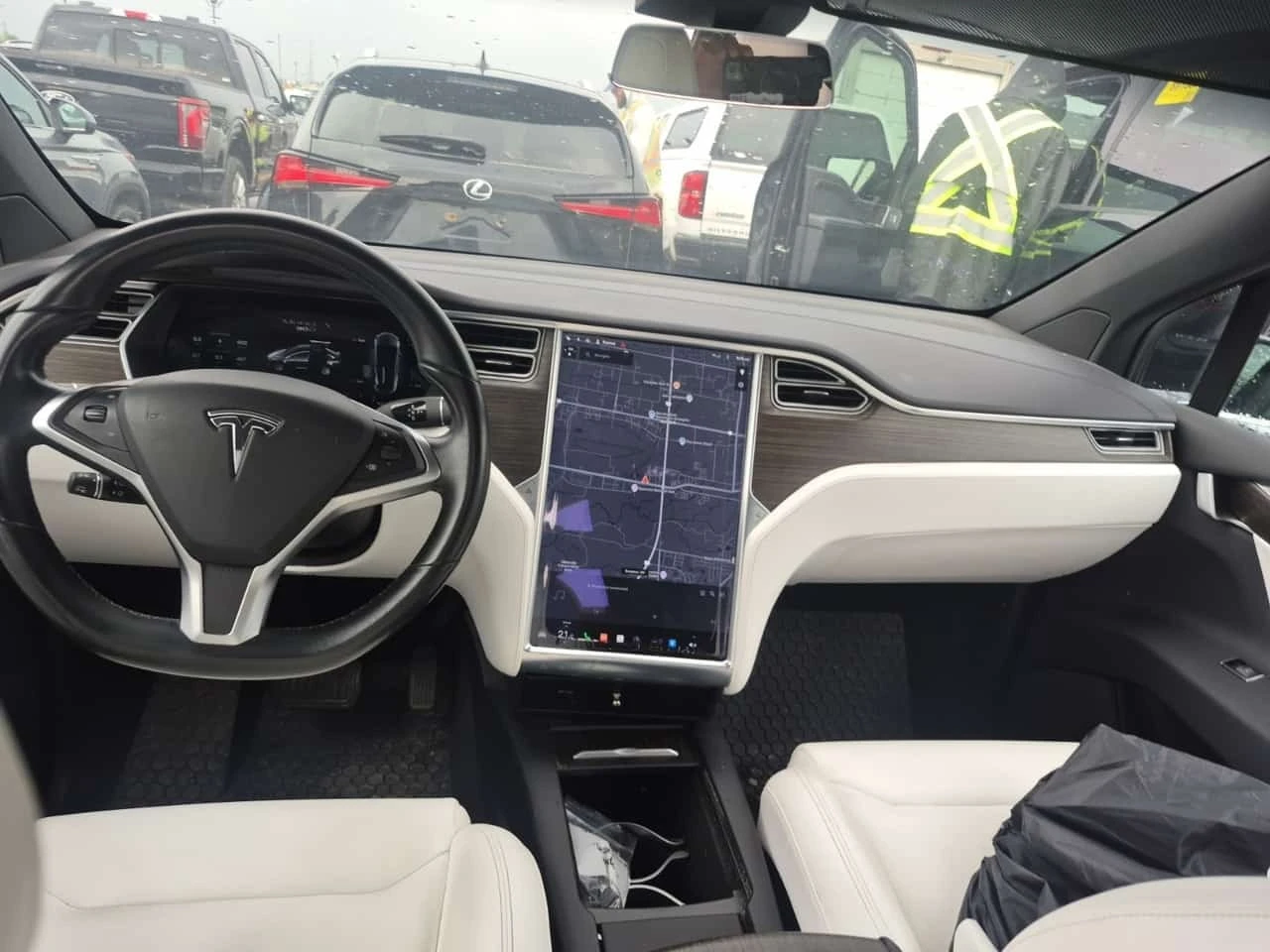 Tesla Model X * 90D * CARFAX * ОПЦИЯ ЗА ФИНАНСИРАНЕ, снимка 8 - Автомобили и джипове - 55739800