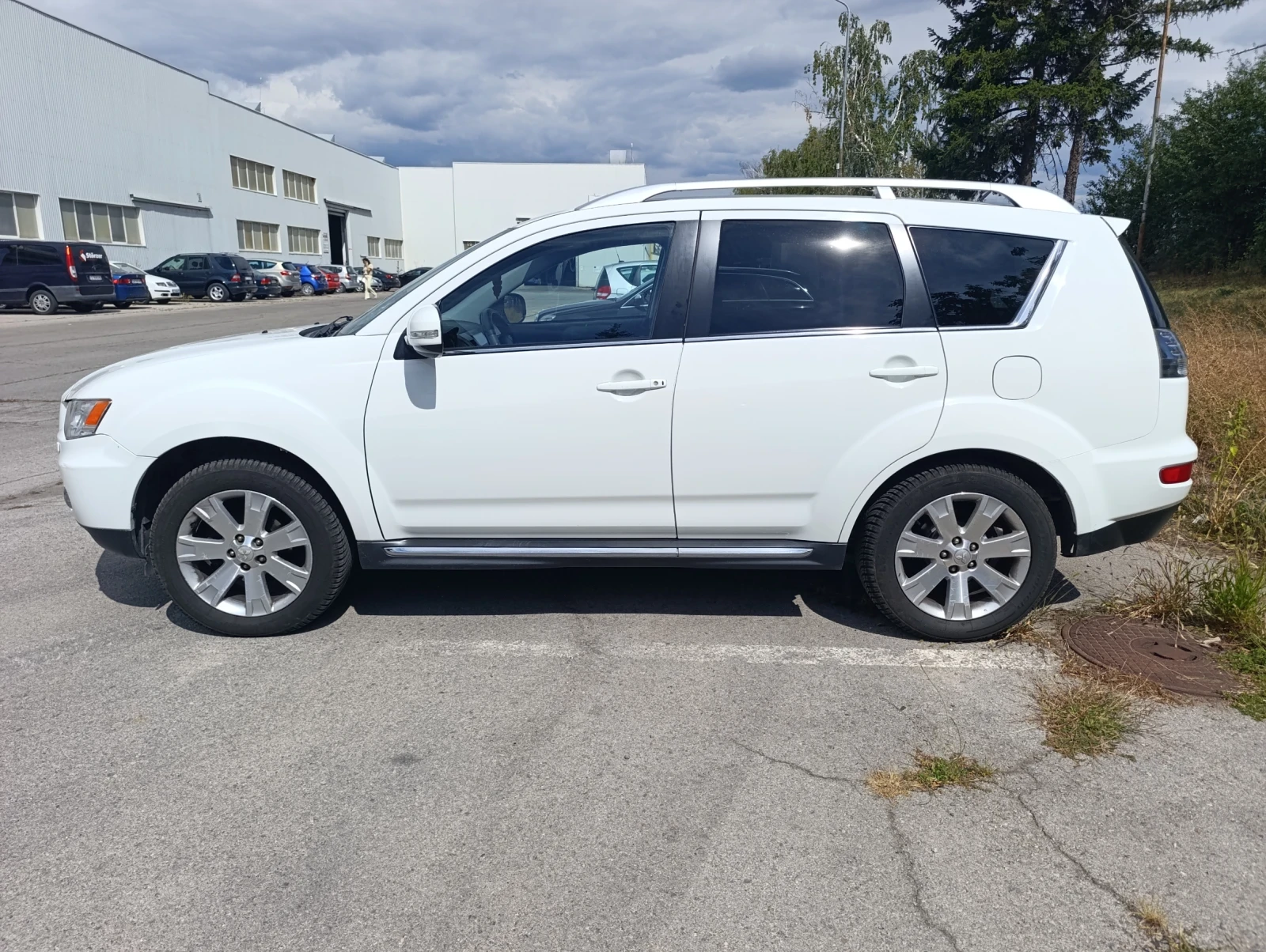 Mitsubishi Outlander 2.2 156 к.с, снимка 4 - Автомобили и джипове - 56221145