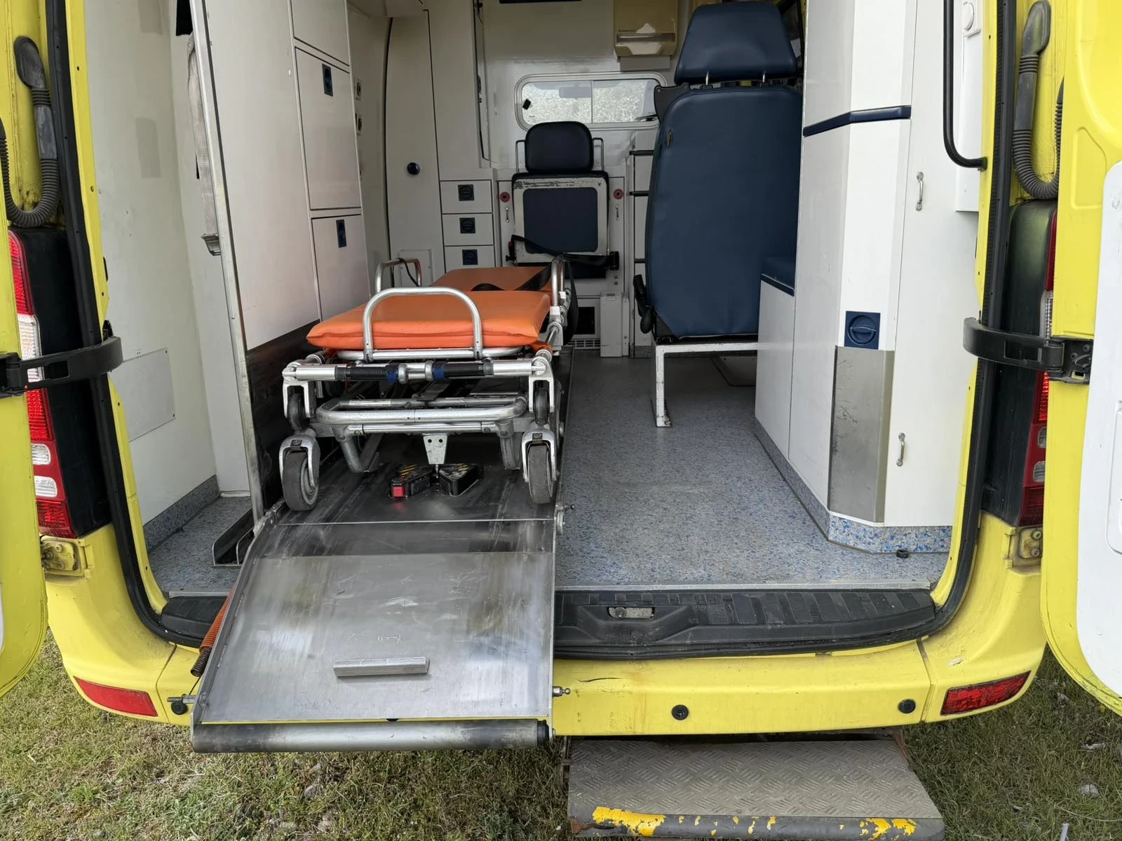 Mercedes-Benz Sprinter 318 V6 МОТОР автомат, линейка, снимка 11 - Бусове и автобуси - 54036263