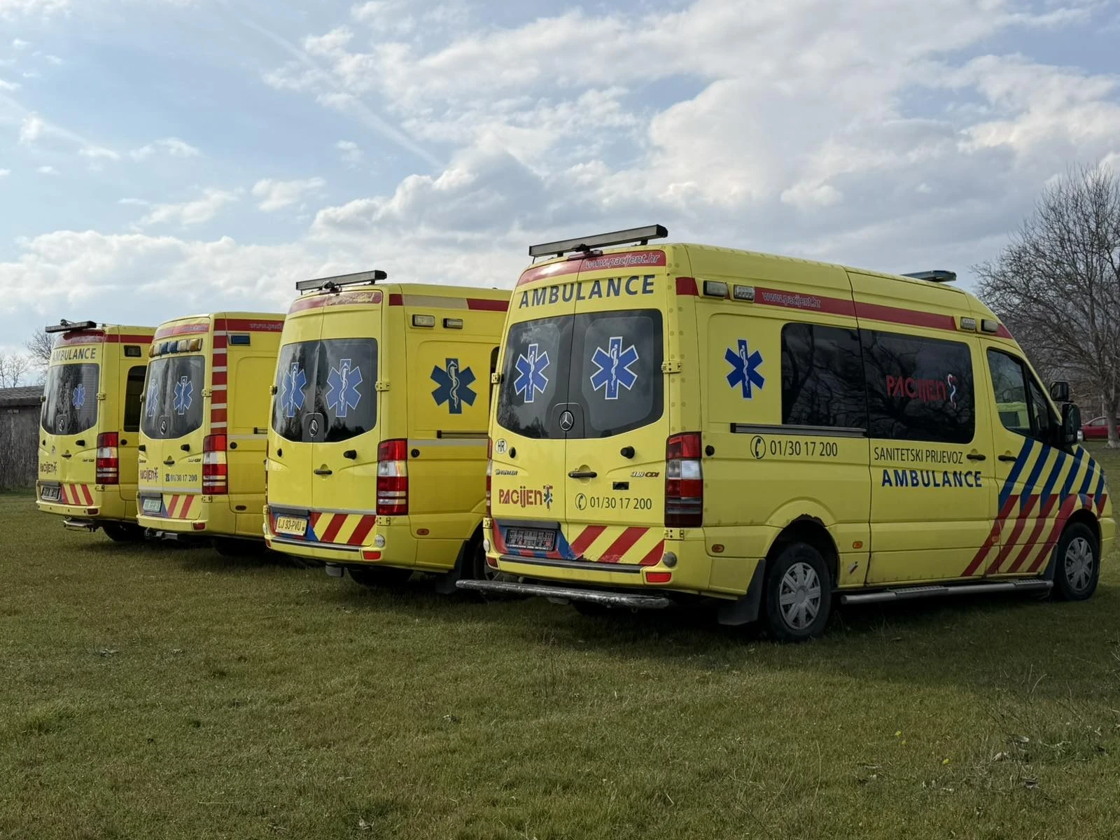 Mercedes-Benz Sprinter 318 V6 МОТОР автомат, линейка, снимка 3 - Бусове и автобуси - 54036263