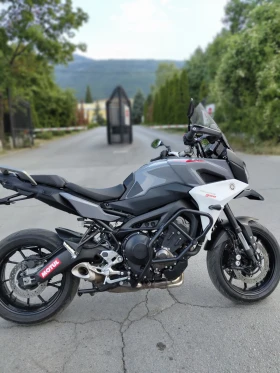     Yamaha Mt-09 TRACER