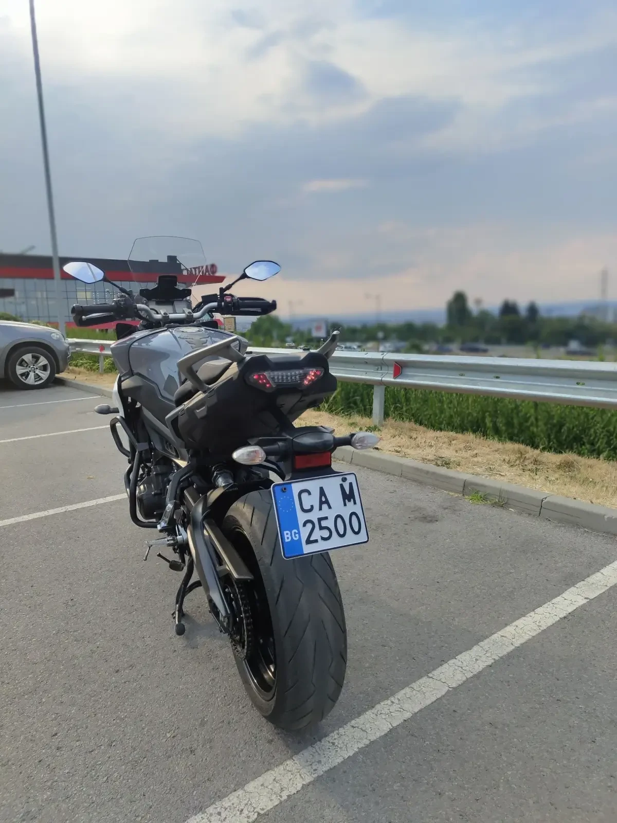 Yamaha Mt-09 TRACER - изображение 7