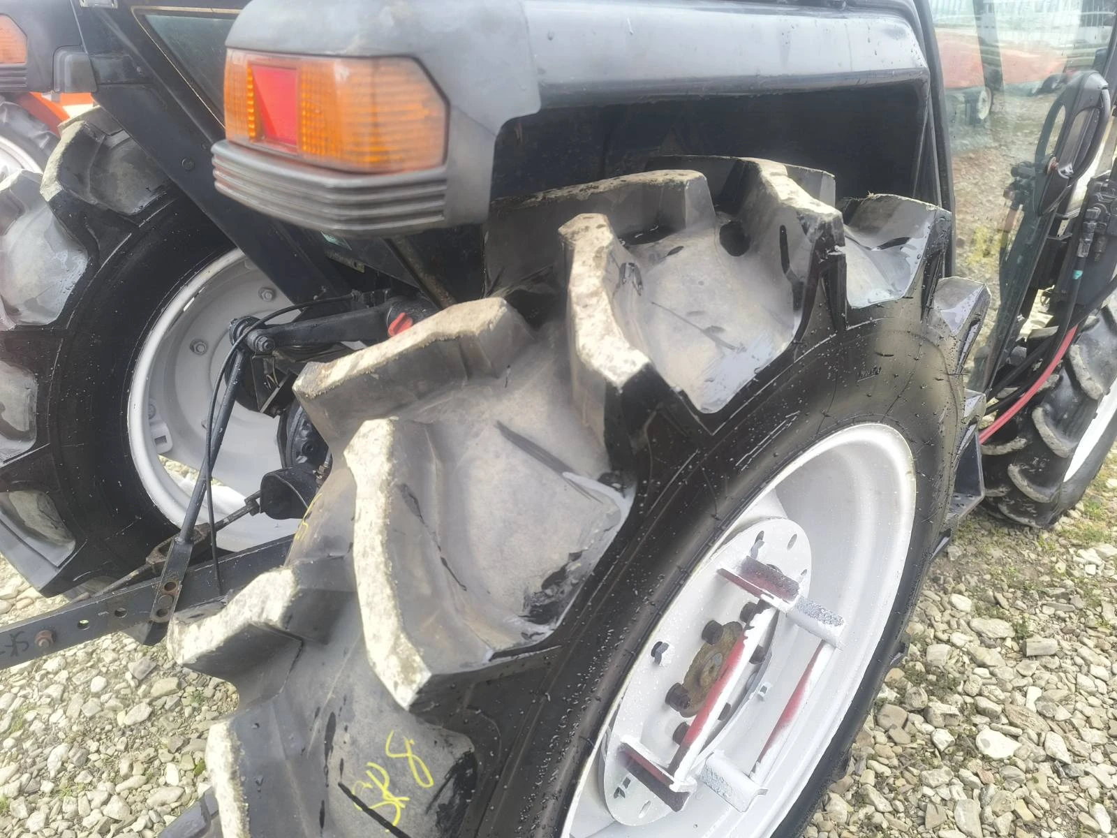 Трактор Kubota Саки агро Сливен, снимка 7 - Селскостопанска техника - 53828467