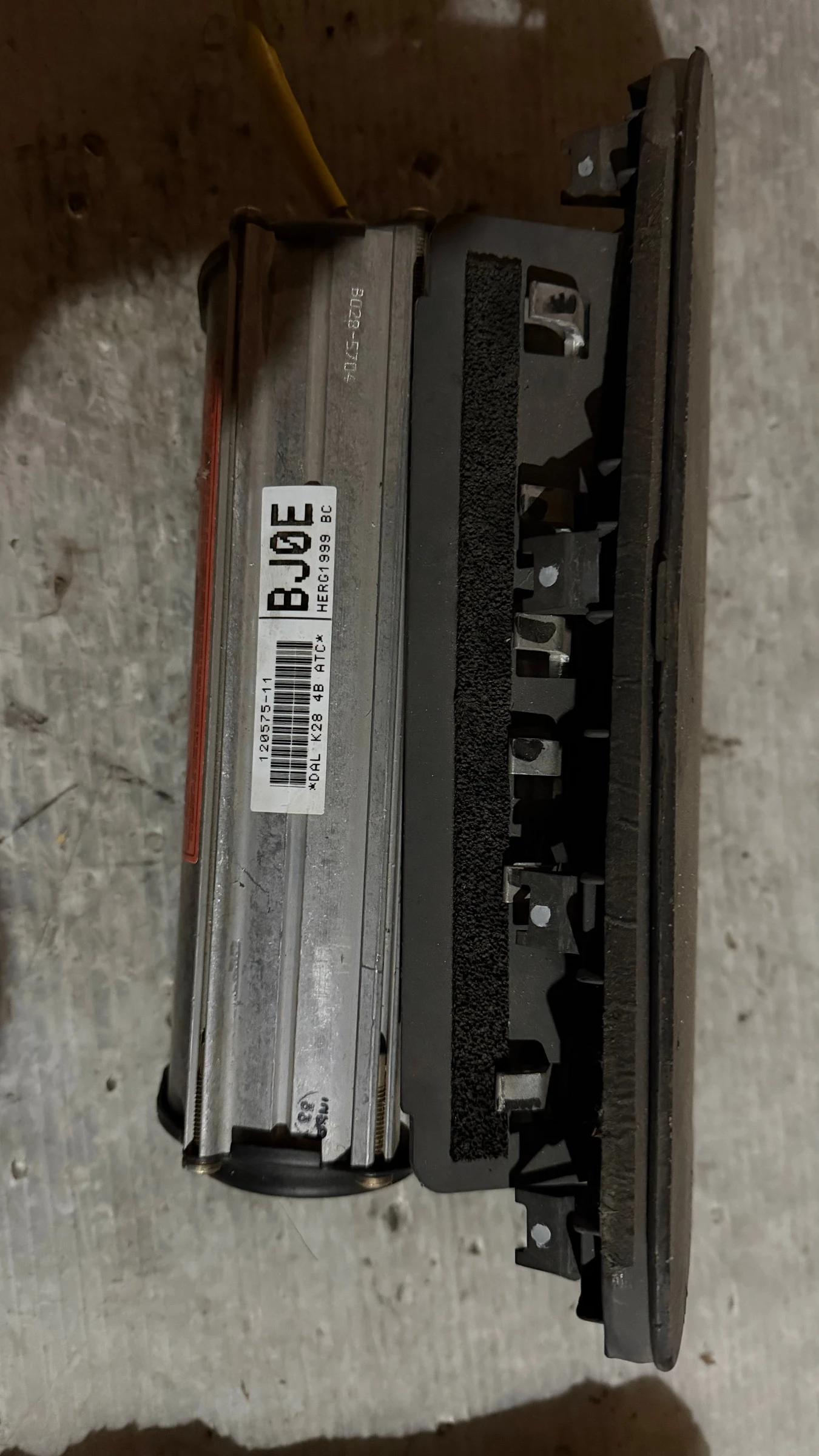 �irbag �� Mazda 323 - 120575-11 / B028-5704 | Mobile.bg � ����������� 2