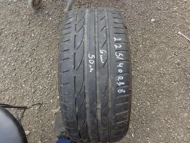 Гуми Летни 225/40R18, снимка 2 - Гуми и джанти - 21454712