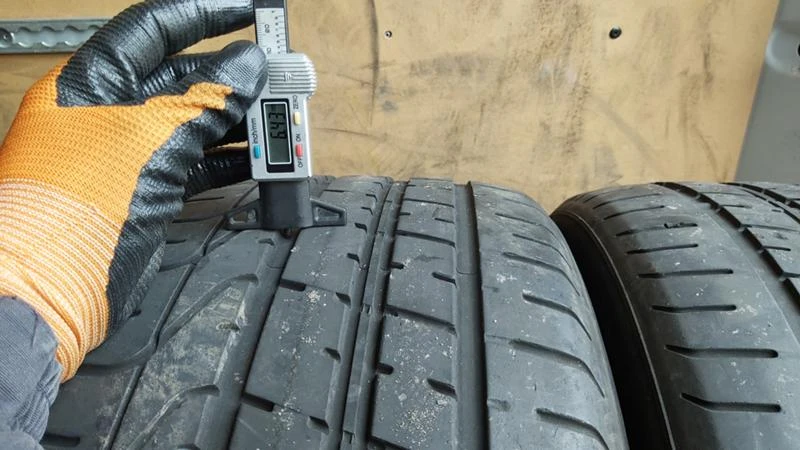 Гуми Летни 255/40R20, снимка 5 - Гуми и джанти - 27927555