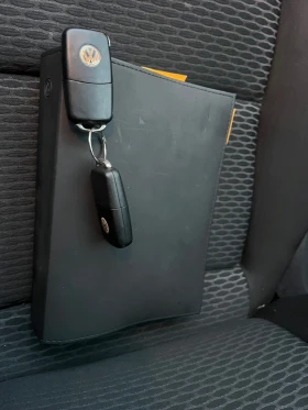 VW Golf 2.0TDi//KLIMATRONIK , снимка 16