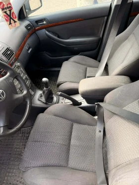 Toyota Avensis, снимка 9
