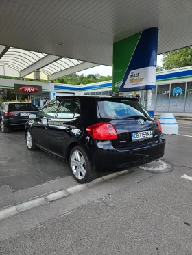 Toyota Auris 2.2 DCat, снимка 6