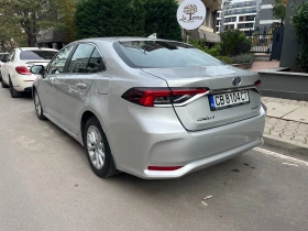 Обява за продажба на Toyota Corolla 1.8 CVT Executive Hybrid- ГАРАНЦИЯ ~36 500 лв. - изображение 3