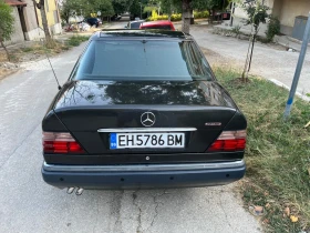 Mercedes-Benz 124 Е200, снимка 4