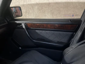 Mercedes-Benz 124 Е200, снимка 15