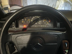Mercedes-Benz 124 Е200, снимка 10