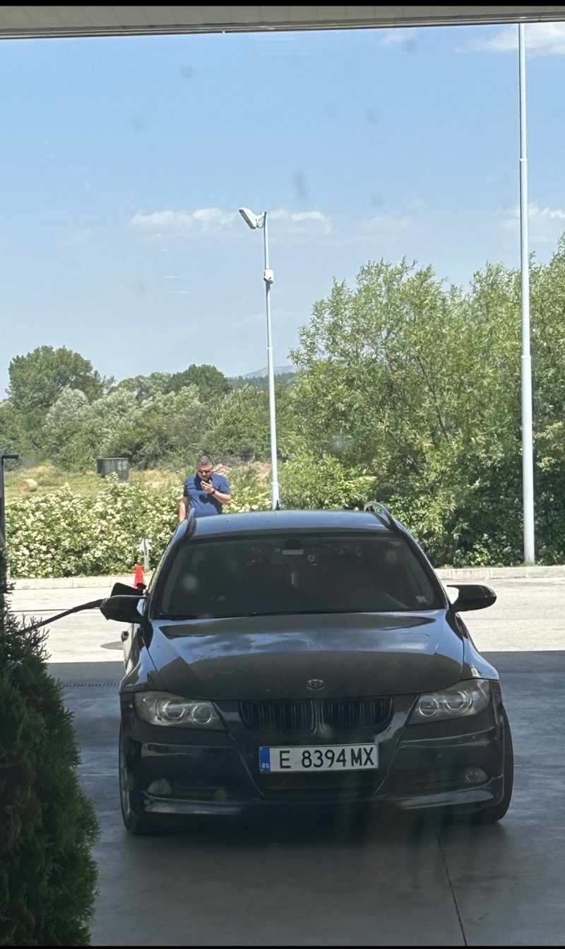 BMW 320 E91, снимка 1 - Автомобили и джипове - 45979333