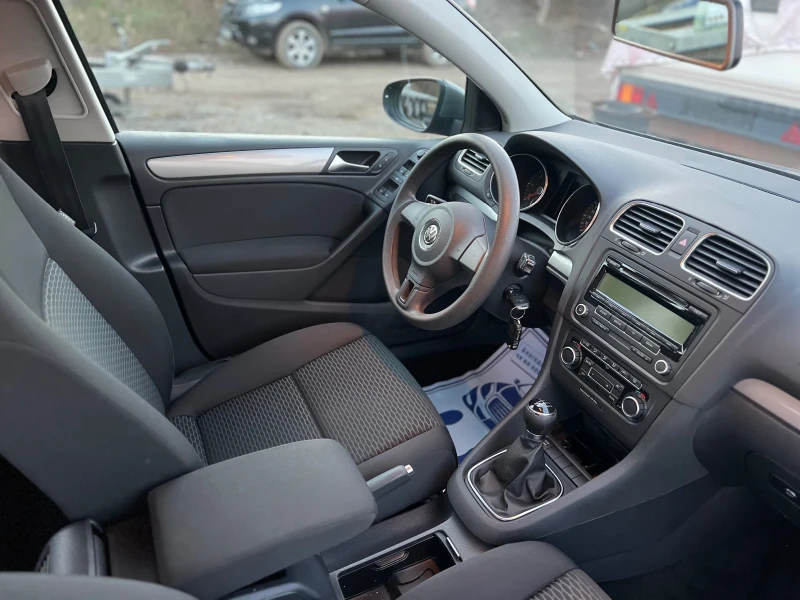 VW Golf 2.0TDi//KLIMATRONIK , снимка 10 - Автомобили и джипове - 48958655