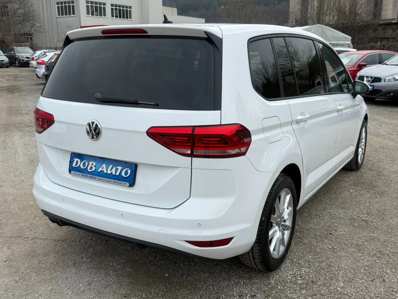 VW Touran 2.0TDI 6Speed DSG city safety, снимка 6 - Автомобили и джипове - 48979273