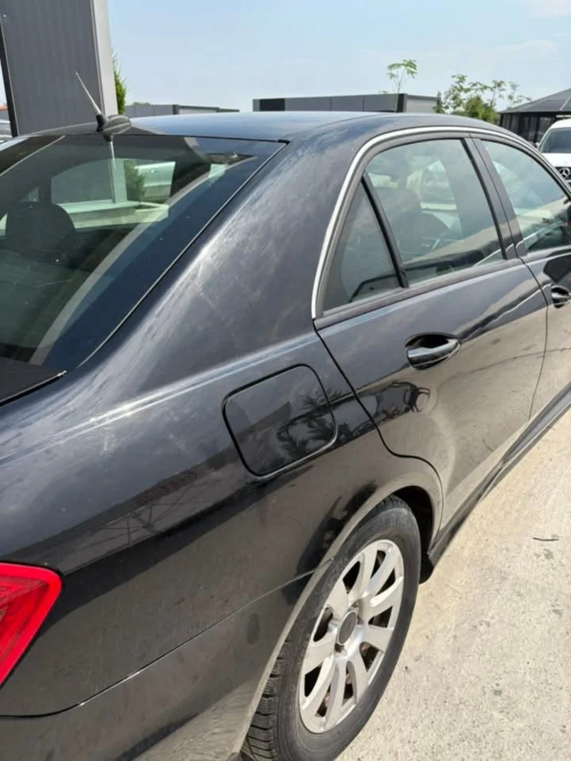 Mercedes-Benz E 200 651, снимка 13 - Автомобили и джипове - 51053589