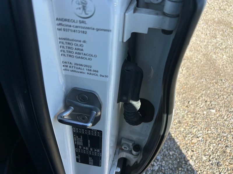 BMW 216 euro6, снимка 15 - Автомобили и джипове - 52420770